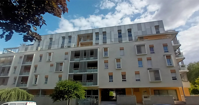 Image facade appartement T2 à vendre sur tours lac | Transactions Tours'n Gestion Immo 37