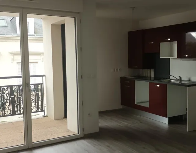 pièce à vivre Appartement T2 de 45 m² env. avec parking et cave à louer sur Tours Centre Rue Auguste Chevallier | Tours'N Gestion Immo 37