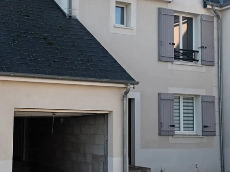 Vue Facade maison Type 5 de 110 m2 à vendre sur La Ville aux Dames | Tours'N Gestion Immo 37